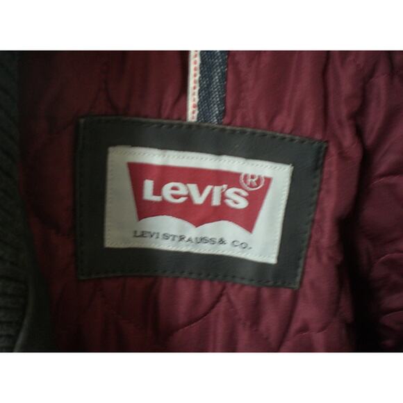 Men's Pleather Levi's Bomber Jacket Sz Medium - Picture 4 of 13